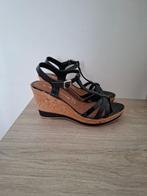 Tamaris zwarte sandalen met sleehak, Kleding | Dames, Zwart, Sandalen of Muiltjes, Zo goed als nieuw, Ophalen