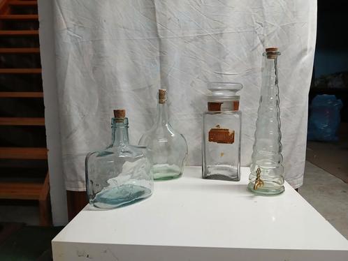 Glazen decoratieflessen en -vazen, Verzamelen, Glas en Drinkglazen, Zo goed als nieuw, Ophalen