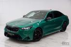 BMW M5 B&W / HUD / ACC / 360 / Isle Of Man Grün/ Pano!, Autos, Cuir, 4395 cm³, 4 portes, Entreprise