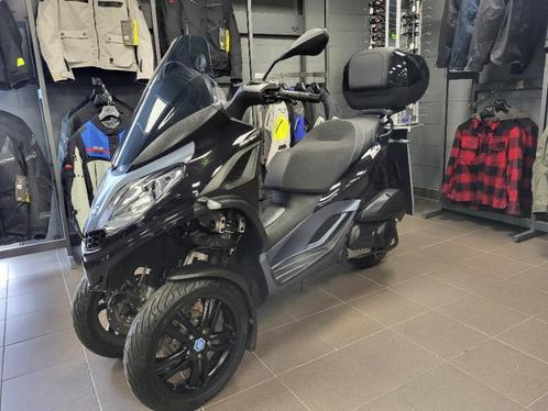 Piaggio MP3 300, Motoren, Motoren | Piaggio, Bedrijf, Scooter, 12 t/m 35 kW, 1 cilinder, ABS, Ophalen