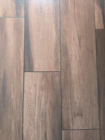 Lot de 4x4 carrelages (3.68m2) Settecento en grès cérame fin beschikbaar voor biedingen