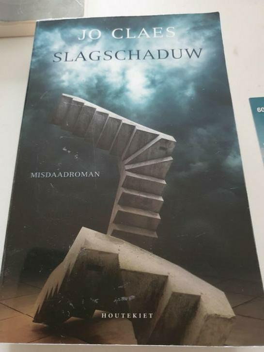Jo Claes - Slagschaduw, Livres, Thrillers, Comme neuf, Enlèvement ou Envoi