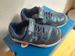Champion maat 30 meisje, gebruikt...speelkampje?, Kinderen en Baby's, Kinderkleding | Schoenen en Sokken, Ophalen, Gebruikt, Meisje