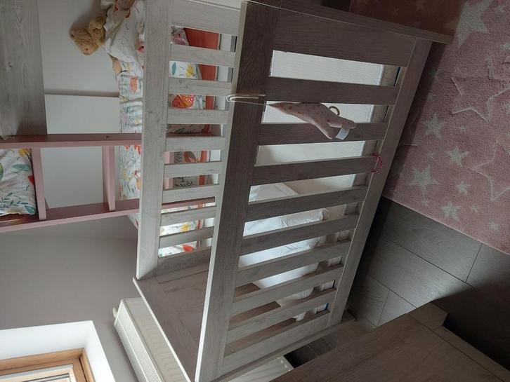 Kinderbed tot 4 jaar, Kinderen en Baby's, Kinderkamer | Stapelbedden en Hoogslapers, Zo goed als nieuw, Ophalen