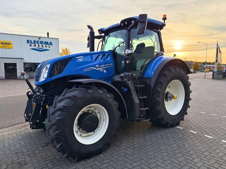 New Holland T7.275HD AC Stage V, Zakelijke goederen, Landbouw | Tractoren, 250 tot 500 cm, New Holland, meer dan 160 Pk, Gebruikt