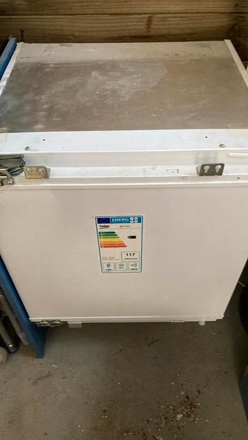 Frigo inbouw 60cm breed h88 54cm diep, Elektronische apparatuur, Vriezers en Diepvrieskisten, Ophalen, Gebruikt, Inbouw