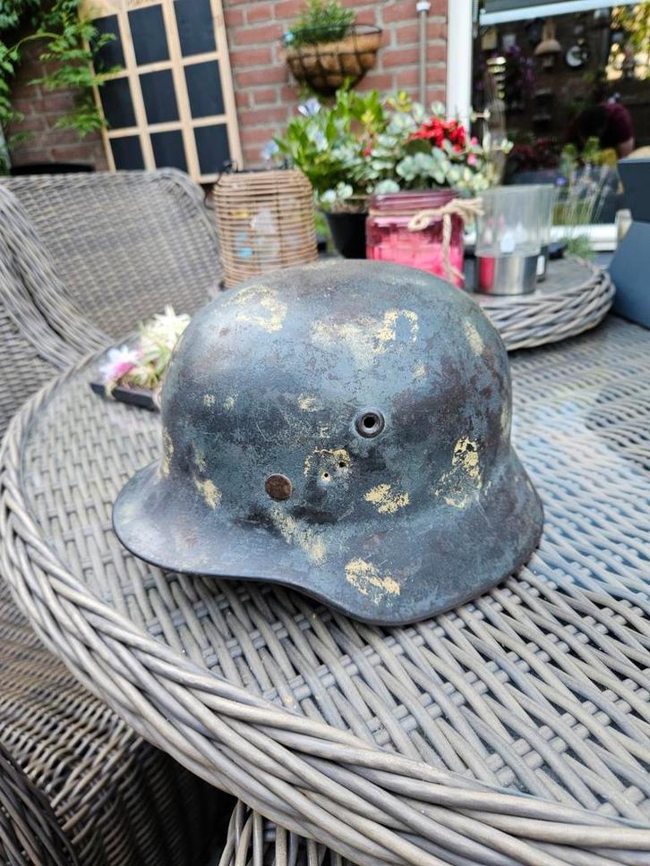 M40 duitse helm met camo, Verzamelen, Militaria | Tweede Wereldoorlog, Ophalen of Verzenden