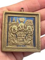 Russisch reisicoon in messing en email