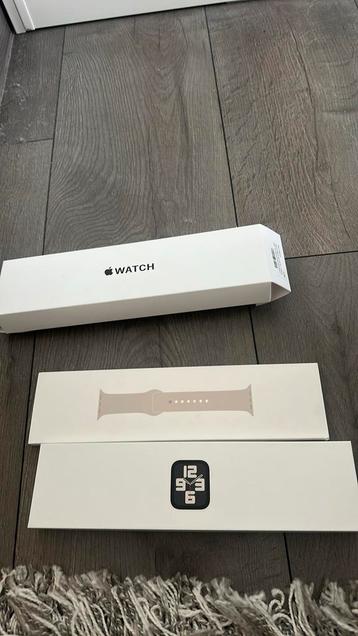 Apple watchse 40mm (2nd gen) beschikbaar voor biedingen