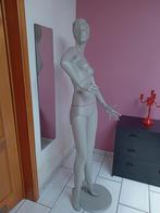 Mannequin femme "petit prix", Hobby & Loisirs créatifs, Utilisé, Mannequin