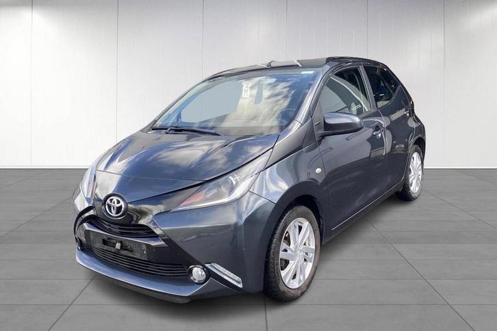 Toyota Aygo 1.0 VVT-i x-play Camera Cruise, Auto's, Toyota, Bedrijf, Aygo, ABS, Airbags, Airconditioning, Android Auto, Apple Carplay