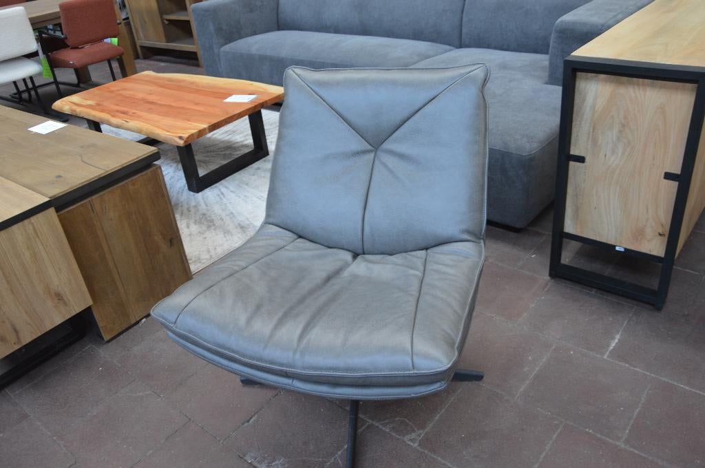 Fauteuil NIEUW leder, Ophalen, Strak, Nieuw, Inboedelke@gmail.com