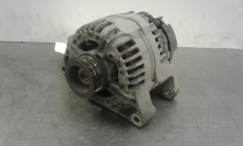 ALTERNATEUR V-Snaar Opel Meriva (A) (|0124325930|93190138|), Autos : Pièces & Accessoires, Robert Bosch AG, Opel, Utilisé, Robert-Bosch-Allee 1
74232  Abstatt, DE