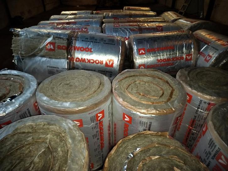 ROCKWOOL 160/180 mm dampremmende laag van kraftaluminium, Doe-het-zelf en Bouw, Isolatie en Afdichting, Nieuw, Dakisolatie, Steenwol