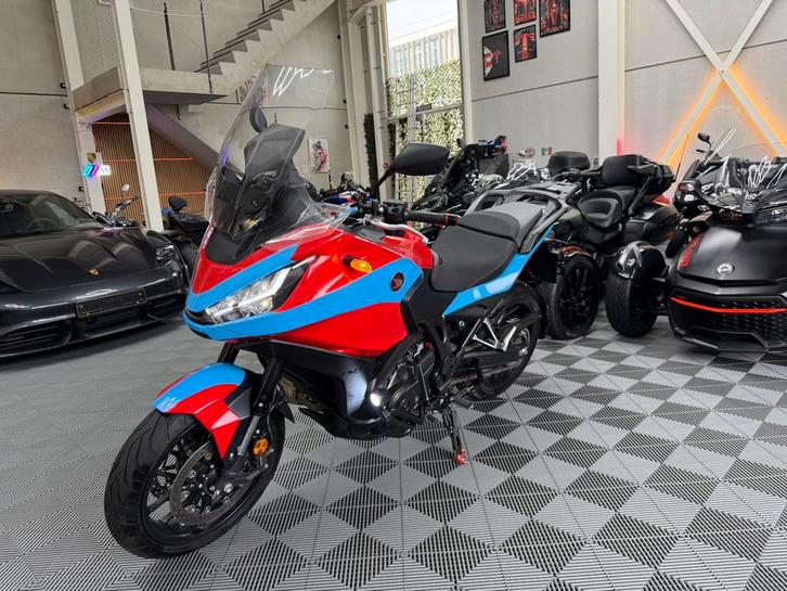 HONDA NT 1100 * GARANTIE * 10.000 km * 2023 CT ok, Motos, Motos | Honda, Particulier, Sport, plus de 35 kW, Permis Moto A, ABS