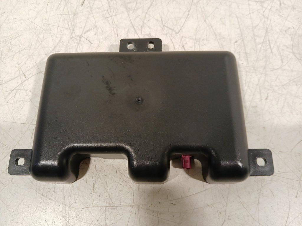 Antenne versterker BMW Z4, Ophalen of Verzenden, Van der Ven Autorecycling B.V., Onderdelen@venauto.nl, Ettenseweg 76, 4706 PB Roosendaal, The Netherlands