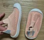 NIEUW - Maat 19/20 - antislip zwembad/strandschoentjes, Enfants & Bébés, Vêtements enfant | Chaussures & Chaussettes, Enlèvement