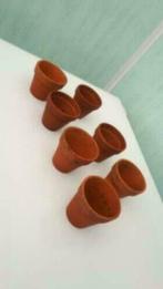 7 terracottapotten dia 9,5 a 10 cm, Ophalen