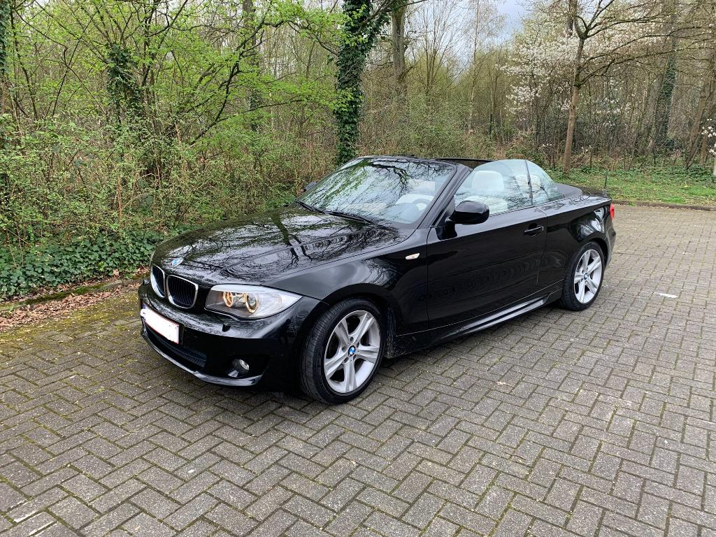 bmw 1 cabrio, 1995 cc, 4 cilinders, Cabriolet, Zwart