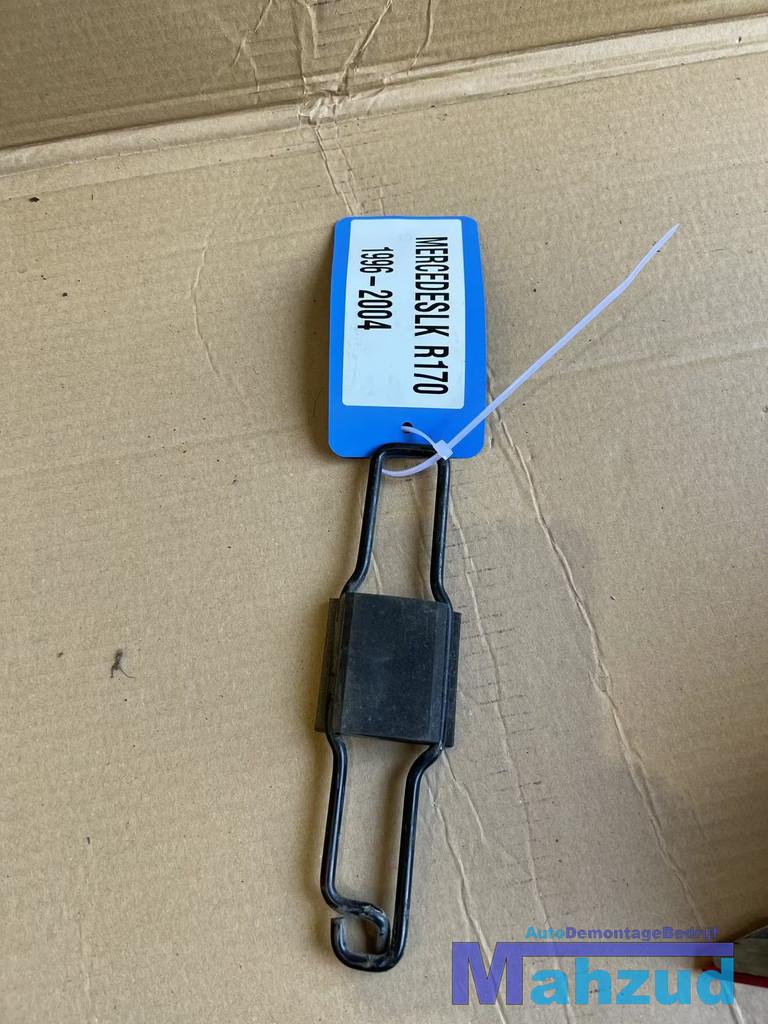 MERCEDES SLK R170 R171 Accuhouder klem steun 1996-2011, Autos : Pièces & Accessoires, Batteries & Accessoires, Mercedes-Benz AG