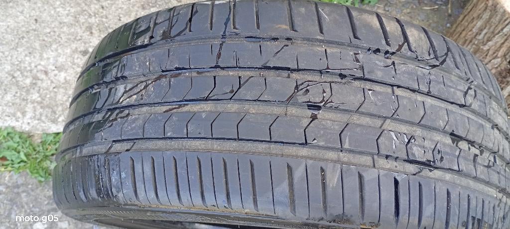 A vendre pneus vredestein, Neuf, Véhicule de tourisme, Pneus été, Enlèvement
