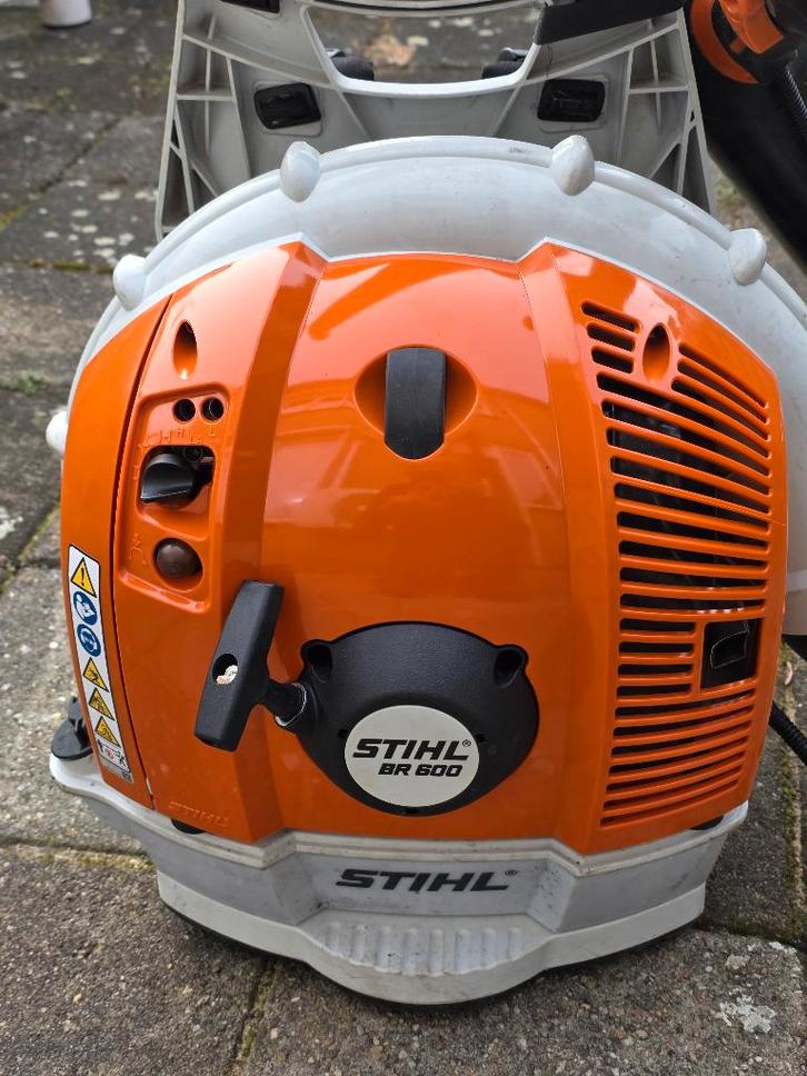 Stihl bladblazer BR600, Tuin en Terras, Hand-tuingereedschap, Zo goed als nieuw, Overige soorten, Ophalen