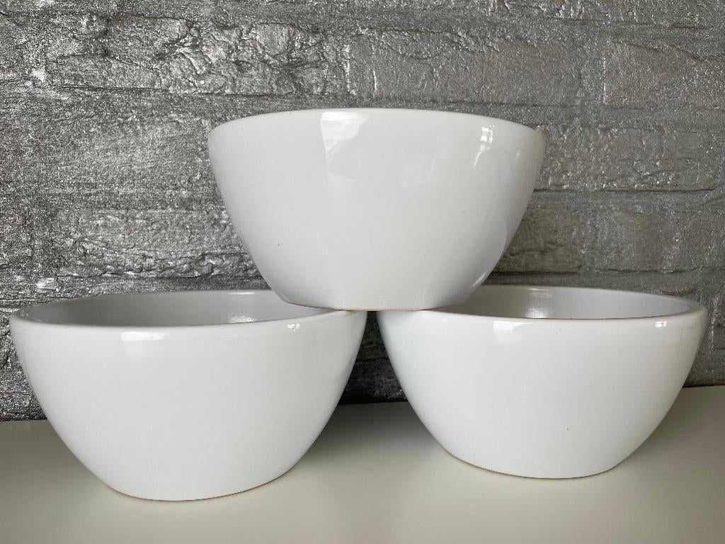 3 mooie identieke witte schalen kommen - GRATIS wit potje, Rond, Comme neuf, Balance, Enlèvement