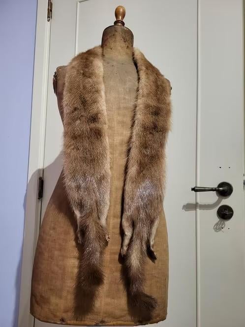 Écharpe en vison, Antiquités & Art, Antiquités | Vêtements et Textile, Enlèvement ou Envoi