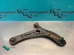 Bras de suspension avant droit d'un Toyota Yaris (Yaris 1 02, -, 3 mois de garantie, Toyota, Utilisé
