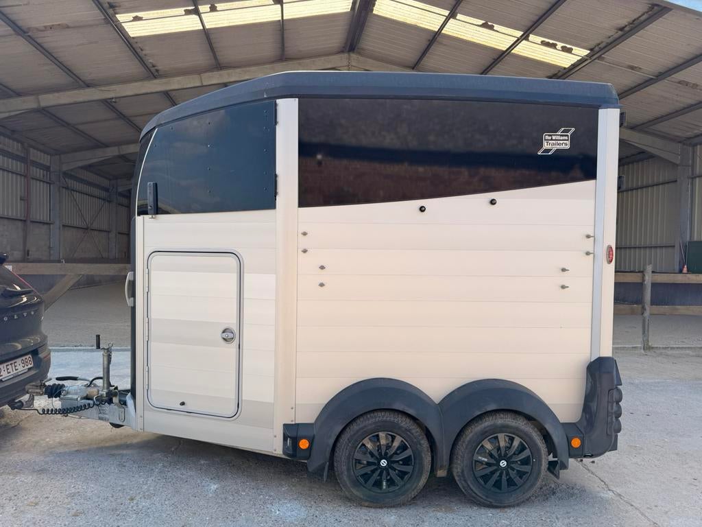 Van ifor williams HBX 506 TL avec sellerie, Enlèvement, Comme neuf, Aluminium, Remorque 2 chevaux