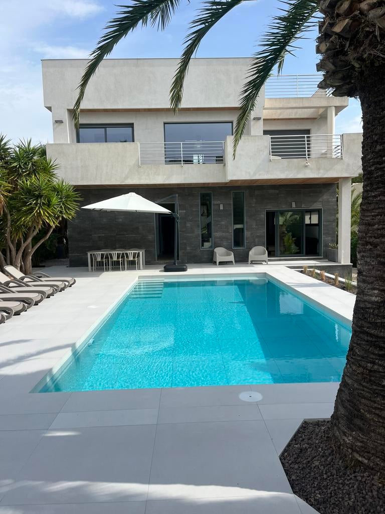 Villa El Baraka à Calpe piscine privée sans vis à vis, Stad, Eigenaar, Costa Blanca, Open haard