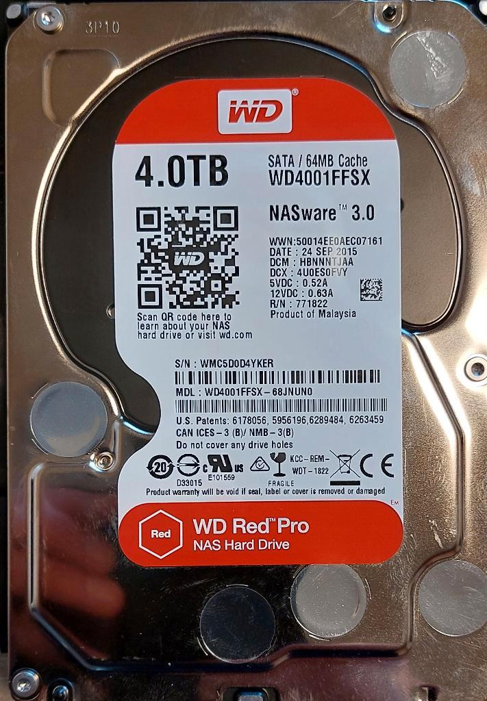 2x WESTERN DIGITAL - Red Pro 4TB – WD4001FFSX – 7200rp – CMR, Informatique & Logiciels, Disques durs, Comme neuf, Serveur, Interne