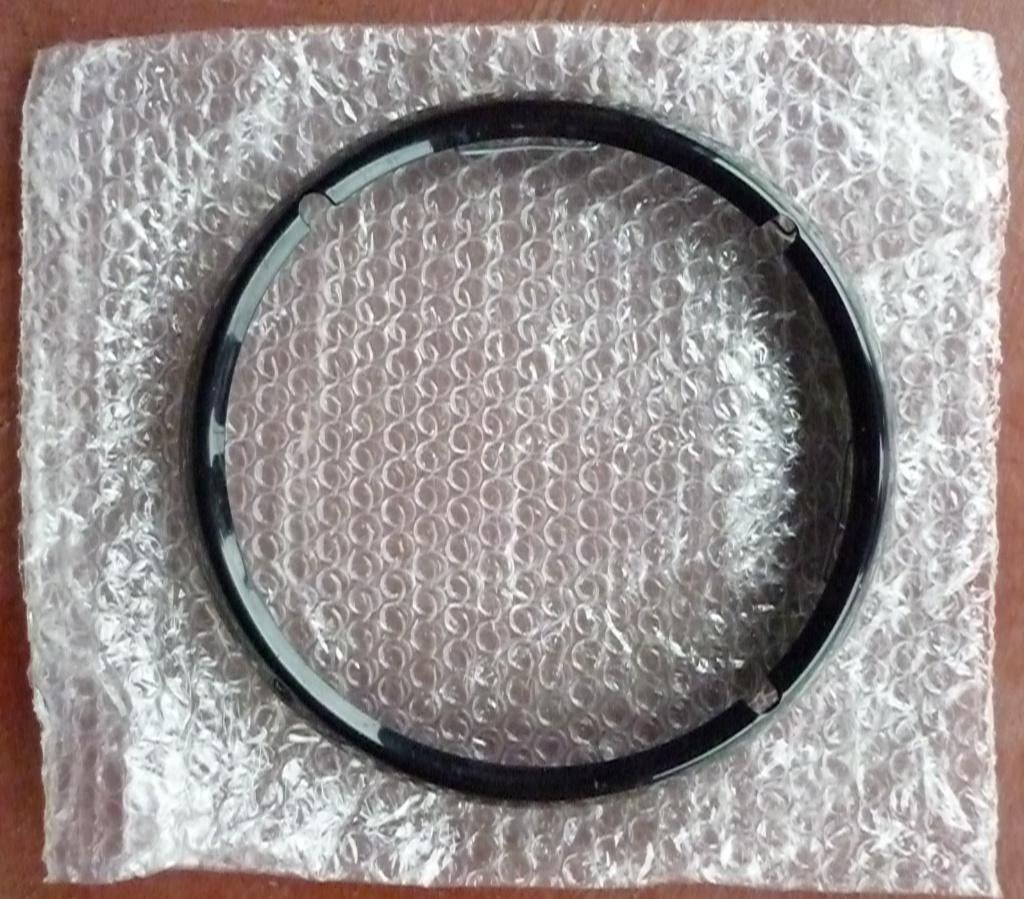 ANNEAU DE PHARE HARLEY DAVIDSON NOIR, Motos, Enlèvement ou Envoi, Utilisé