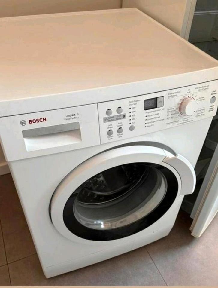 Bosch Logixx wasmachine 8kg Vario perfect, Elektronische apparatuur, Wasmachines, Zo goed als nieuw, Voorlader, 8 tot 10 kg, Ophalen