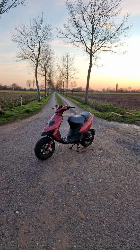 Gilera stalker project, Vélos & Vélomoteurs, Scooters | Peugeot, Utilisé, Classe A (25 km/h), Deux-temps, Enlèvement