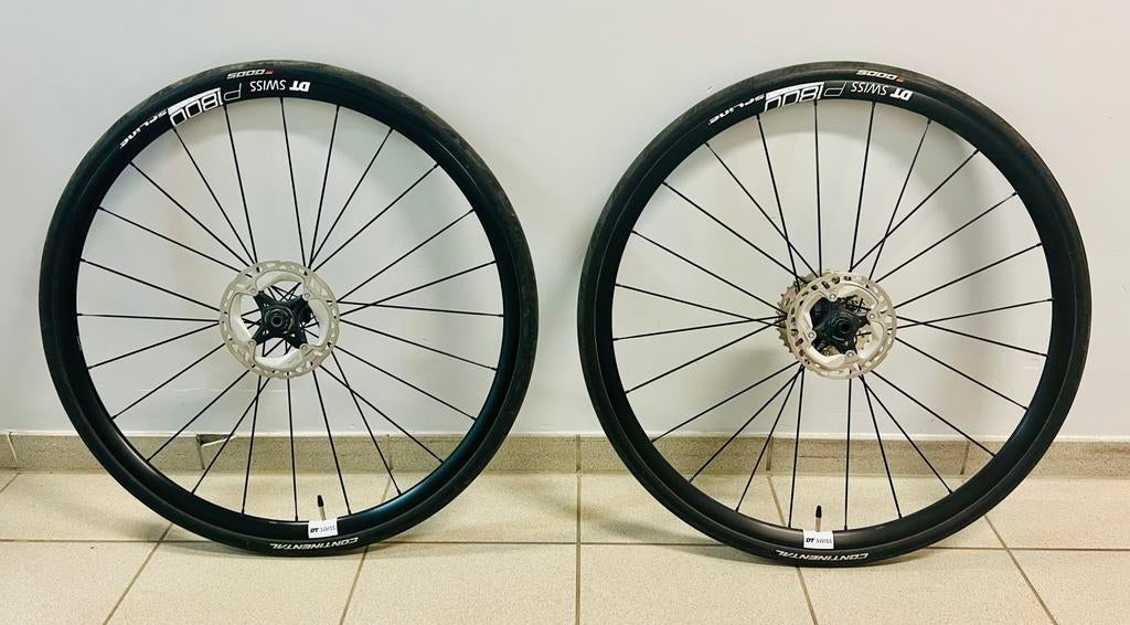 DT Swiss p1800 spline 23 Disc + nieuw continental banden set, Vélos & Vélomoteurs, Vélos | Vélos de course, Comme neuf, Aluminium