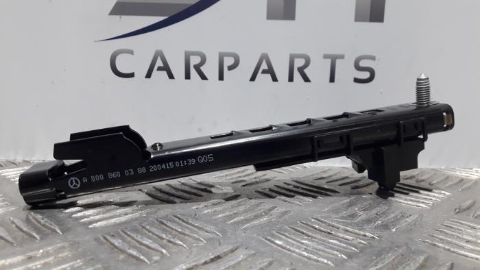 Approche ceinture gauche d'un Mercedes CLA, Autos : Pièces & Accessoires, Habitacle & Garnissage, Mercedes-Benz, Utilisé, 3 mois de garantie