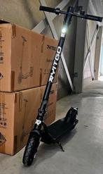 Elektrische step Niuewe in doos, Fietsen en Brommers, Ophalen, Zo goed als nieuw