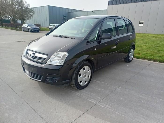 Opel Meriva 1.3 TDCI déjà homologuée 143 km+carpass, Autos, Opel, Particulier, Meriva, Airbags, Air conditionné, Verrouillage central