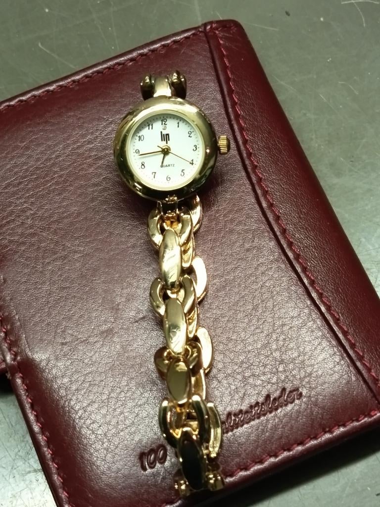 Damesuurwerk, Handtassen en Accessoires, Horloges | Dames, Ophalen of Verzenden