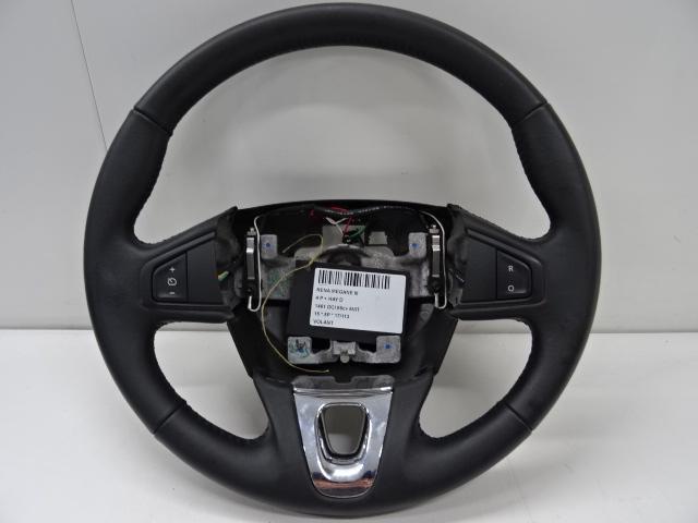 VOLANT DIRECTION Renault Megane III Berline (BZ), Autos : Pièces & Accessoires, Commande, Renault, Utilisé