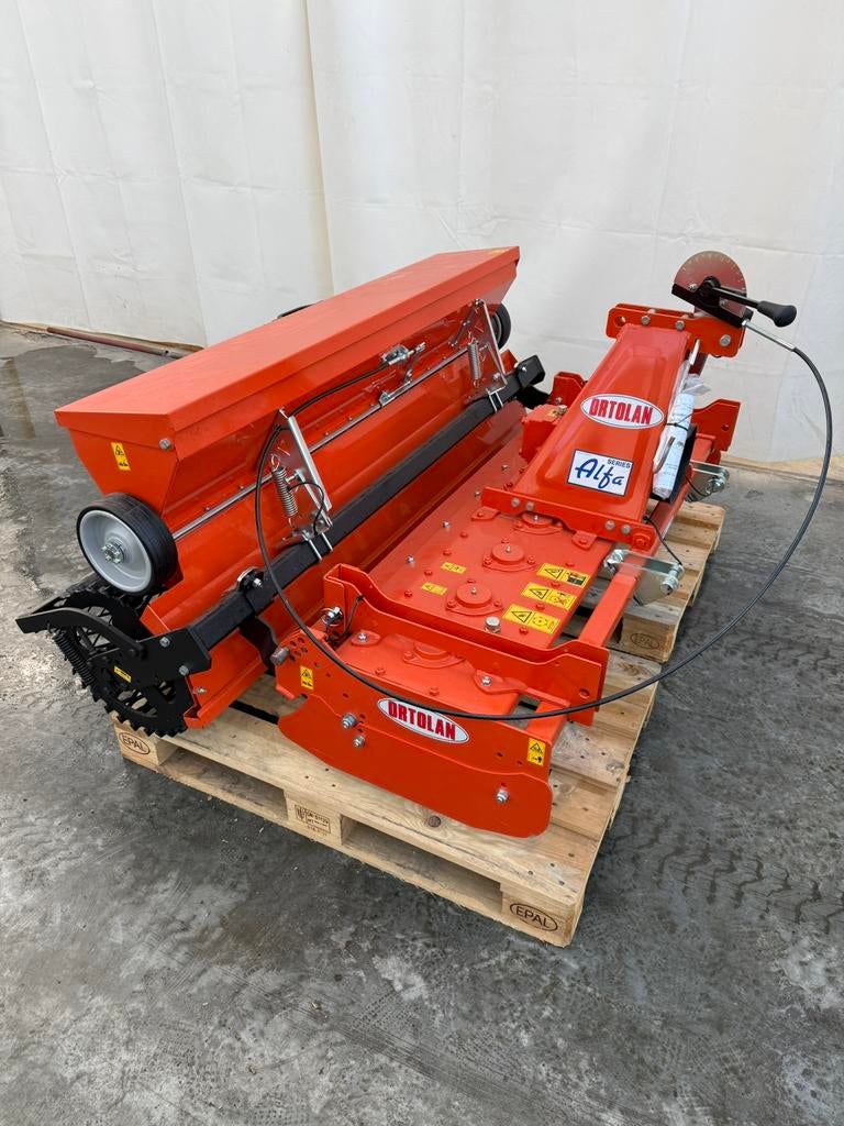 Herse rotative Ortolan avec rouleau à mailles, lit de semenc, Enlèvement