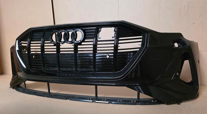 Voorbumper Audi 4KE E-TRON S-line Origineel 4KE807437C ETRON, Autos : Pièces & Accessoires, Carrosserie & Tôlerie, Pare-chocs