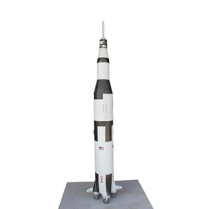 Rocket I - Polyester peint à la main - 240 cm - Rocket, Collections, Statues & Figurines, Neuf, Enlèvement