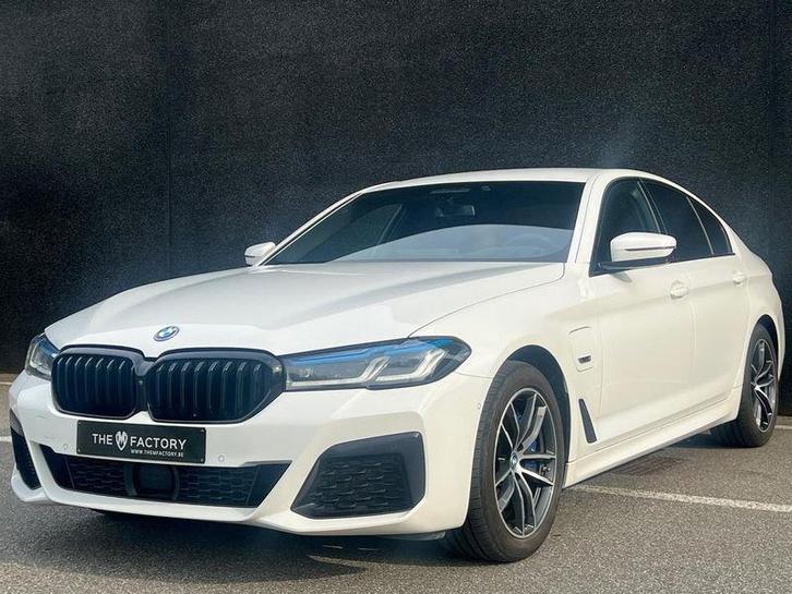 BMW Série 5 545e, Autos, BMW, Entreprise, Achat, Série 5, Caméra 360°, ABS, Phares directionnels, Régulateur de distance, Airbags