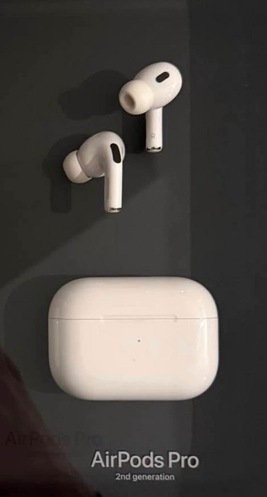 AirPods Pro 2 ORIGINEEL, Ophalen, Zo goed als nieuw