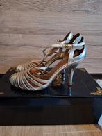 goudkleurige pumps van het merk Friis & Company, Kleding | Dames, Schoenen, Pumps, Overige kleuren, Ophalen of Verzenden, Zo goed als nieuw