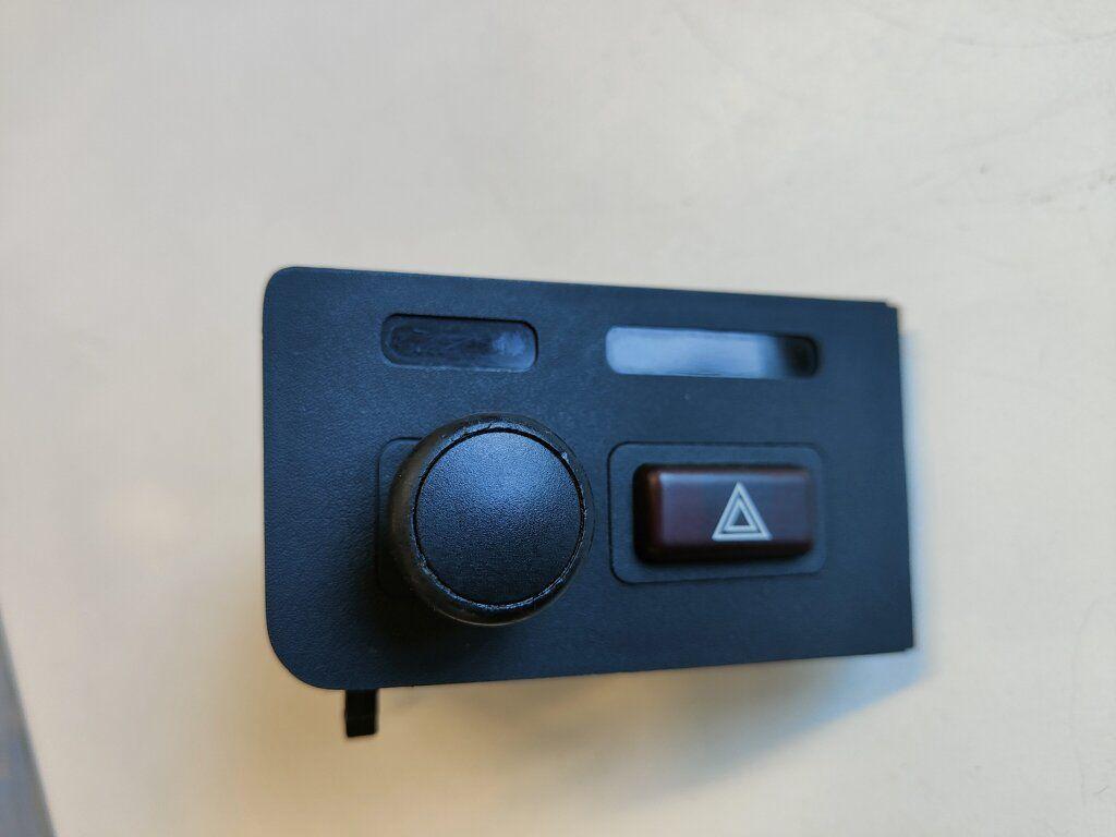 Schakelaar verlichting BMW 3-Serie E30 tot 09/1987 613113760, -, Origine de la pièce connue, Utilisé, -