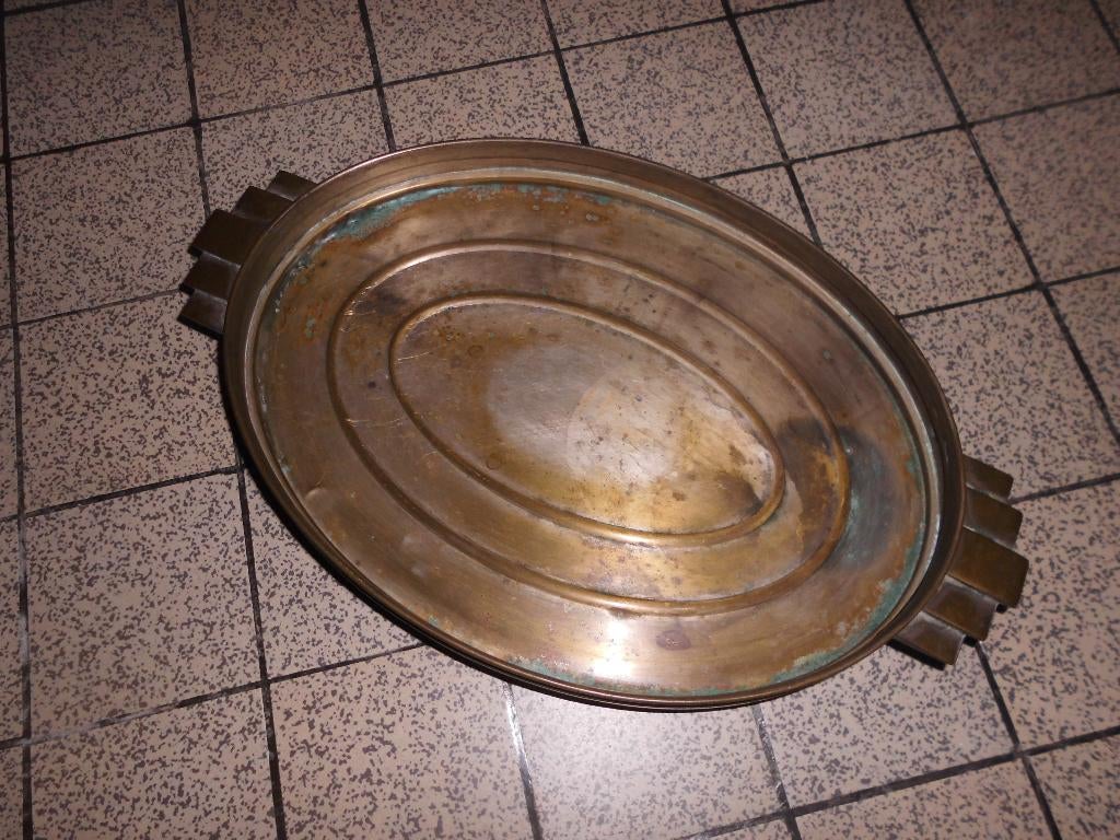 ancien plat forme ovale en decoration cuivre autre metal ?, Antiquités & Art, Enlèvement ou Envoi, Cuivre