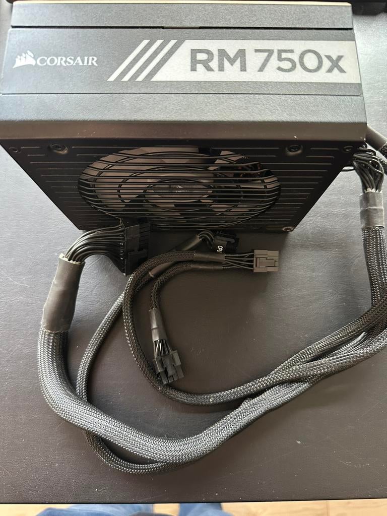 Corsair RM750x te koop, Computers en Software, Interne voedingen, Zo goed als nieuw, Ophalen of Verzenden